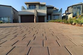 Best Gravel Driveway Installation  in Clermont, IN